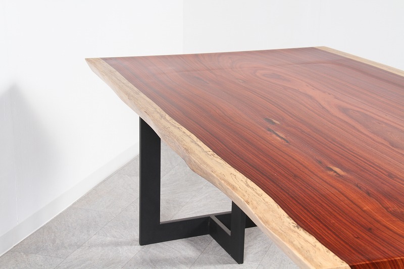 パドック 1枚板 ウレタン仕上げ 4人掛け