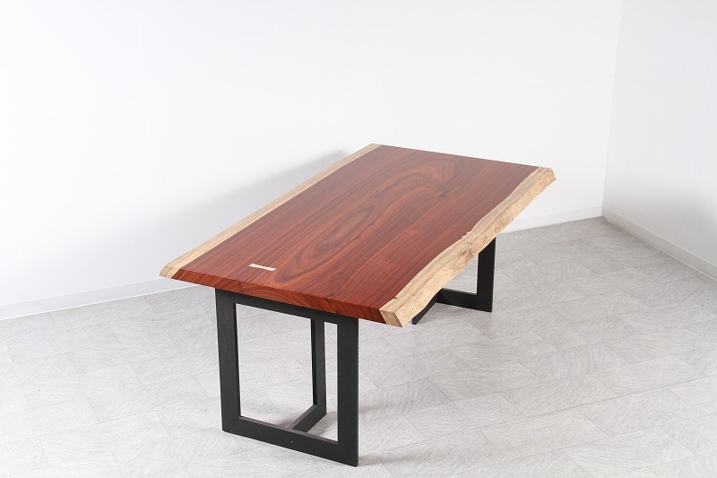 パドック 1枚板 ウレタン仕上げ 4人掛け