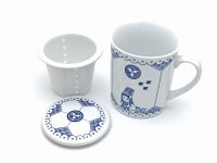 ろいやるこぺんはんべえ（蓋付きマグ）