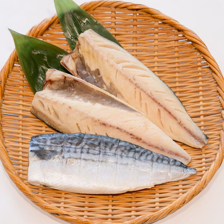 さば甘塩干し（ラップ包装）