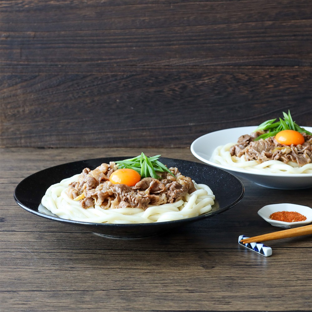 【YAMATSU STANDARD】25cm   深皿 パスタ カレー サラダ 丸皿 プレート 皿 白 黒  ホワイト ブラック  おしゃれ 収納 カフェ食器 シンプル 美濃焼 磁器 ポーセラーツ BPAフリー ギフト 業務用 軽い 日本製