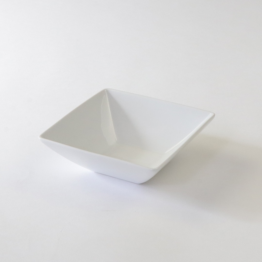 11cm×11cm スクエアタイプ深皿 | 子ども・キッズ食器 | まるく