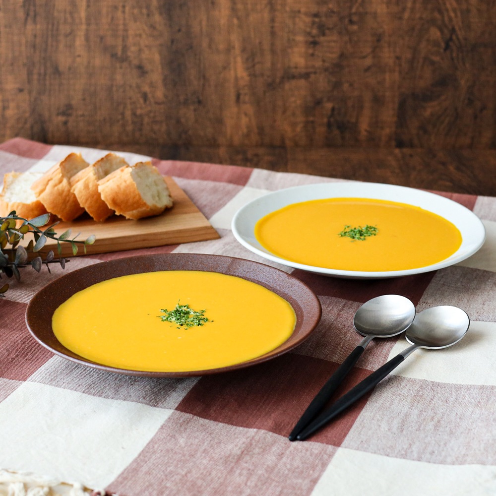 【YAMATSU STANDARD】22cm 深皿 カレー パスタ サラダ プレート皿 丸皿 皿 白 茶 ホワイト ブラウン おしゃれ 収納 カフェ食器 シンプル 美濃焼 磁器 ポーセラーツ BPAフリー ギフト 業務用 軽い 日本製