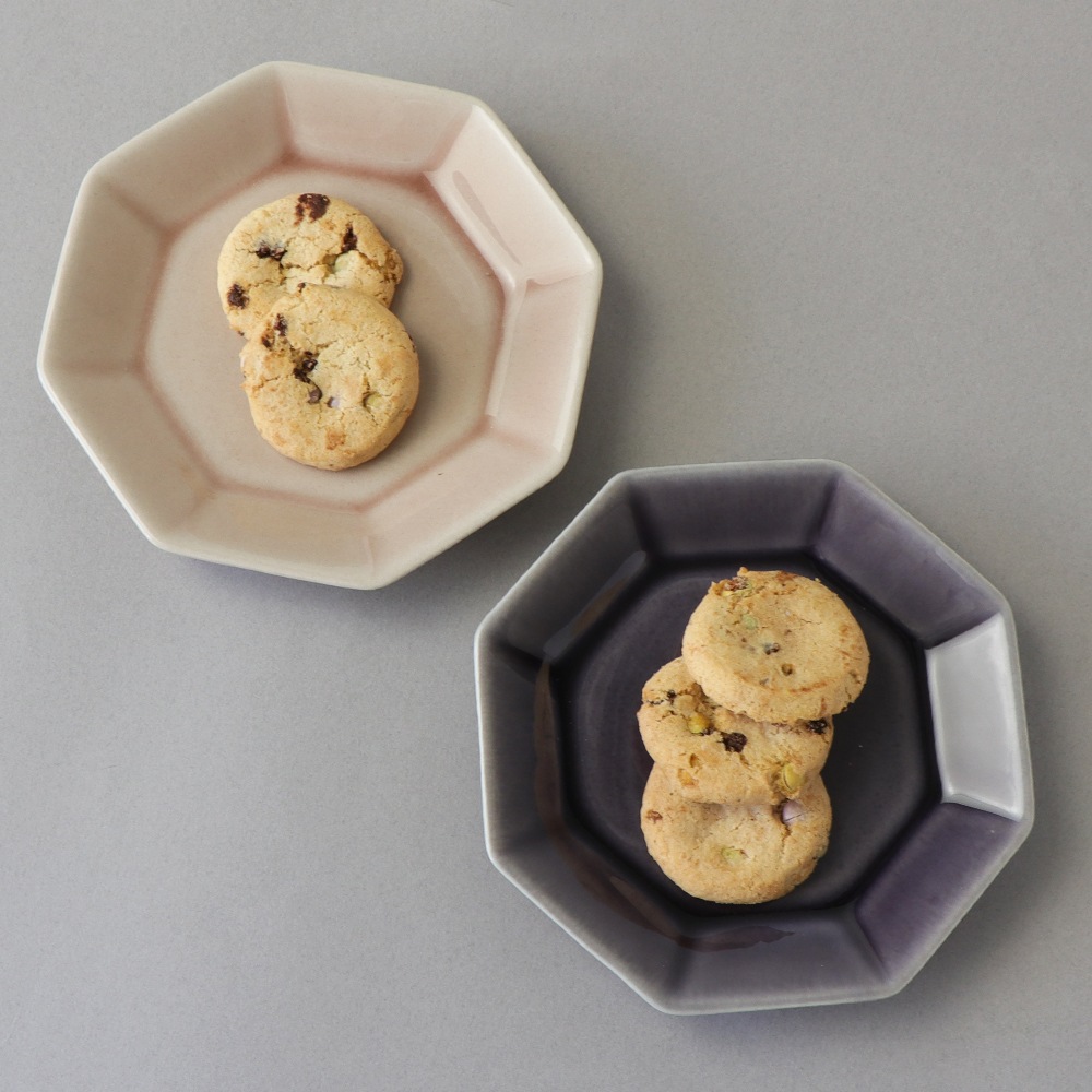【八角形のかわいいおやつ皿】
