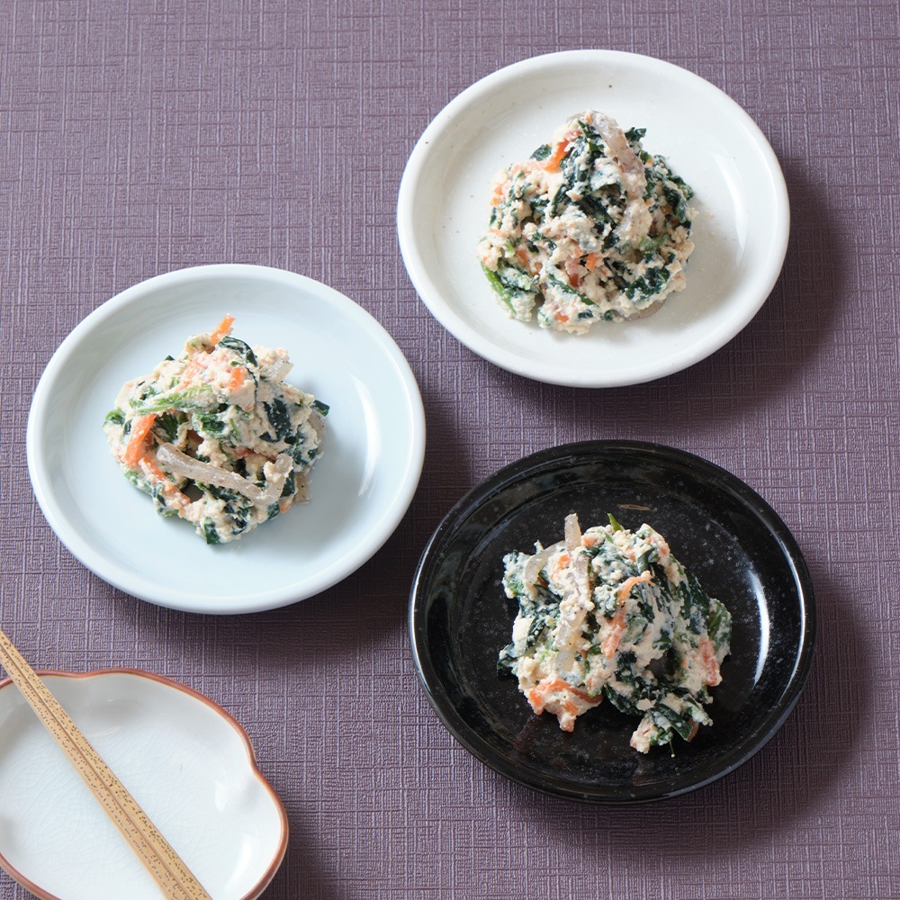 【YAMATSU STANDARD】12cm 小皿 副菜 取鉢 豆皿 醤油皿 おやつ 丸皿 プレート 皿 白 黒 青 ホワイト ブラック ライトブルー おしゃれ 収納 カフェ食器 シンプル 美濃焼 磁器 ポーセラーツ BPAフリー ギフト 業務用 軽い 日本製