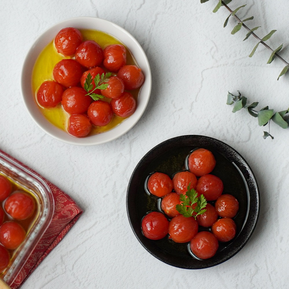 【YAMATSU STANDARD】12cm 小皿 副菜 取鉢 豆皿 醤油皿 おやつ 丸皿 プレート 皿 白 黒 ホワイト ブラック おしゃれ 収納 カフェ食器 シンプル 美濃焼 磁器 ポーセラーツ BPAフリー ギフト 業務用 軽い 日本製