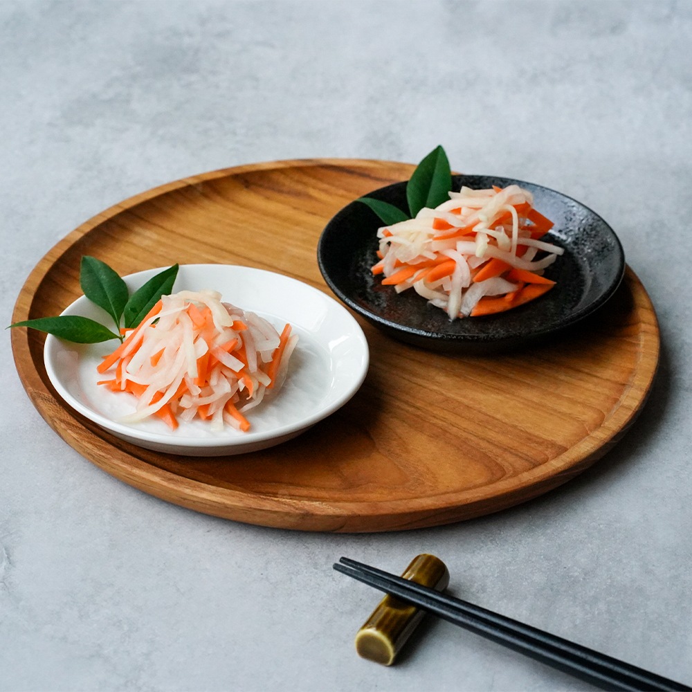 【YAMATSU STANDARD】12cm 小皿 副菜 取鉢 豆皿 醤油皿 おやつ 丸皿 プレート 皿 白 黒 ホワイト ブラック おしゃれ 収納 カフェ食器 シンプル 美濃焼 磁器 ポーセラーツ BPAフリー ギフト 業務用 軽い 日本製