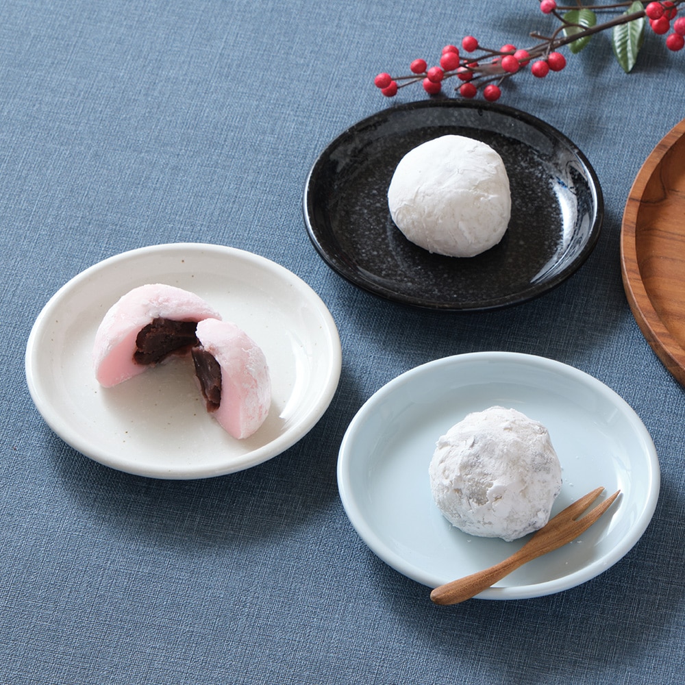 【YAMATSU STANDARD】14cm 小皿 平皿 取り皿 副菜 サラダ おやつ シンプル 丸皿 プレート 皿 白 黒 青 ホワイト ブラック ライトブルー おしゃれ 収納 カフェ食器 シンプル 美濃焼 磁器 ポーセラーツ BPAフリー ギフト 業務用 軽い 日本製