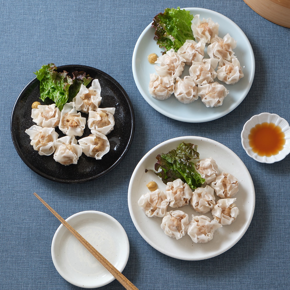 【YAMATSU STANDARD】19cm 中皿 おかず皿 取り皿 副菜 サラダ おやつ シンプル 丸皿 プレート 皿 白 黒 青 ホワイト ブラック ライトブルー おしゃれ 収納 カフェ食器 シンプル 美濃焼 磁器 ポーセラーツ BPAフリー ギフト 業務用 軽い 日本製