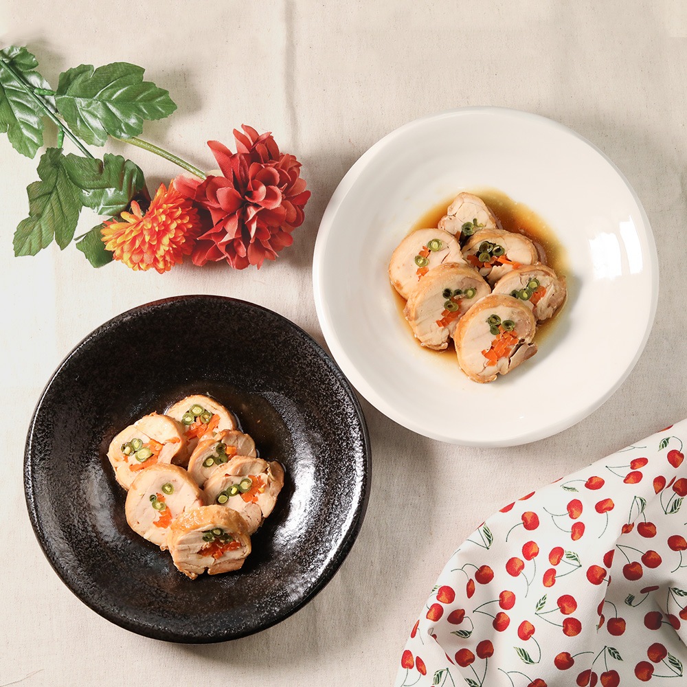 【YAMATSU STANDARD】21cm 中皿 ミート皿 丸皿 プレート 皿 白 黒 ホワイト ブラック おしゃれ 収納 カフェ食器 シンプル 美濃焼 磁器 ポーセラーツ BPAフリー ギフト 業務用 軽い 日本製