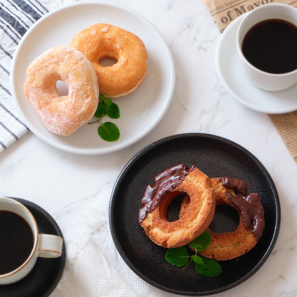 【YAMATSU STANDARD】19cm 中皿 サラダ ケーキ シンプル 丸皿 プレート 皿 白 黒 ホワイト ブラック おしゃれ 収納 カフェ食器 シンプル 美濃焼 磁器 ポーセラーツ BPAフリー ギフト 業務用 軽い 日本製