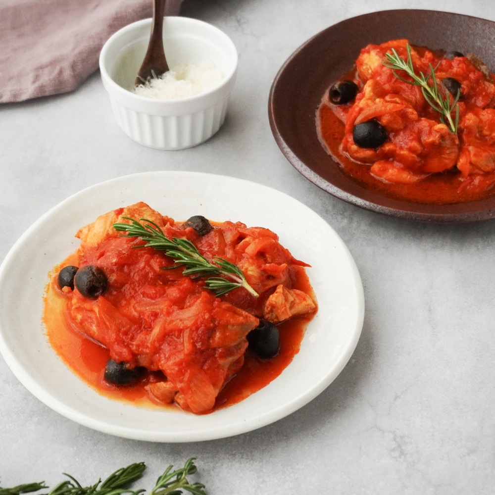 【YAMATSU STANDARD】21cm 中皿 ミート皿 盛りつけ ワンプレート 前菜皿 カレー パスタ シンプル 丸皿 プレート 皿 白 茶 ホワイト ブラウン おしゃれ 収納 カフェ食器 シンプル 美濃焼 磁器 ポーセラーツ BPAフリー ギフト 業務用 軽い 日本製