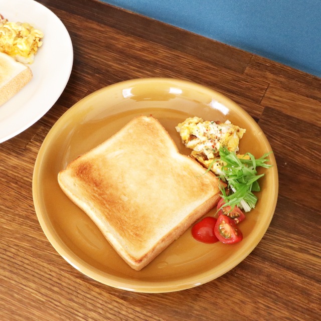 磁器 23cm プレート 【アメ色】