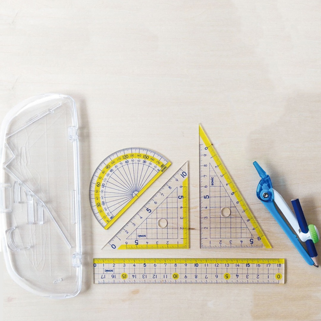 小学校 算数対応《楽しく学習定規セット くるんパス 5点セット コンパス付き》 ケース付き 授業対応 低学年 高学年 はじめてのコンパス 定規 三角定規 分度器 算数セット SN-882-B 幼児