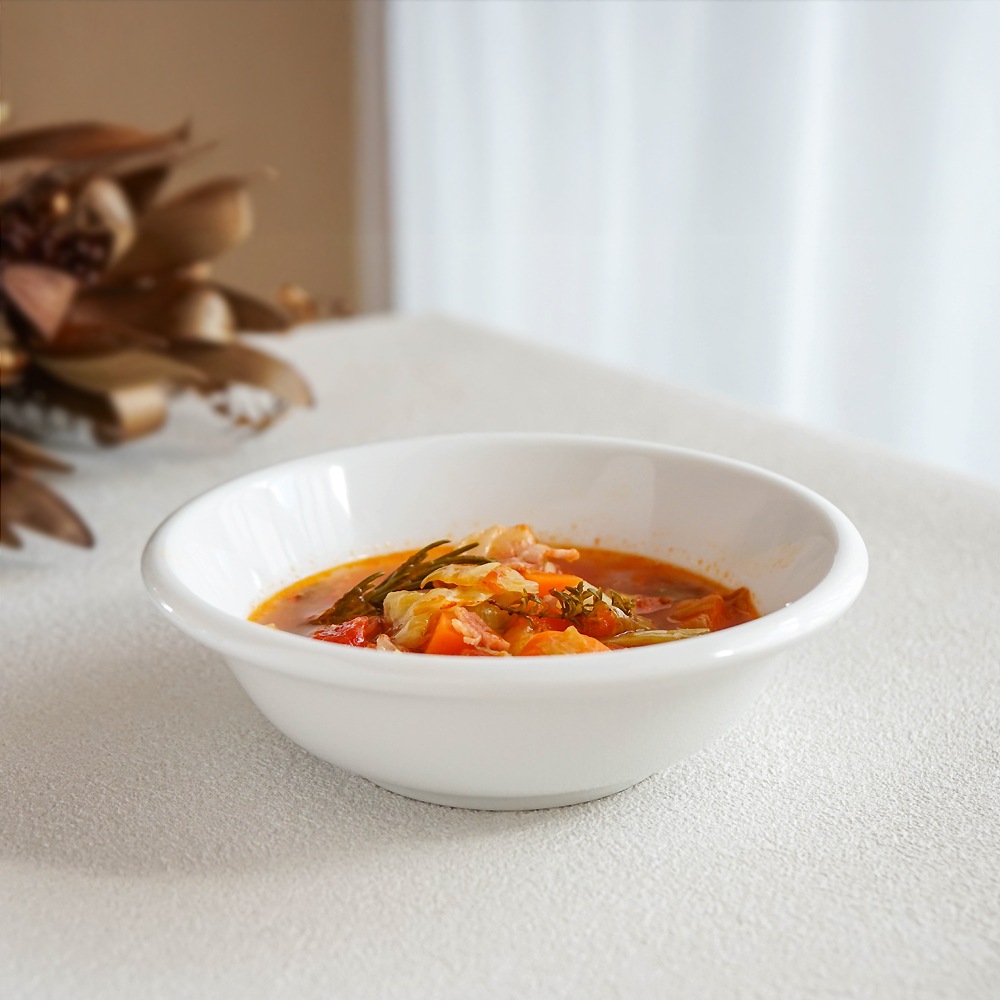 【YAMATSU STANDARD】16cm 深皿 ディナー皿 丸皿 皿 白 ホワイト おしゃれ 収納 カフェ食器 シンプル 美濃焼 磁器 ポーセラーツ BPAフリー ギフト 業務用 軽い 日本製