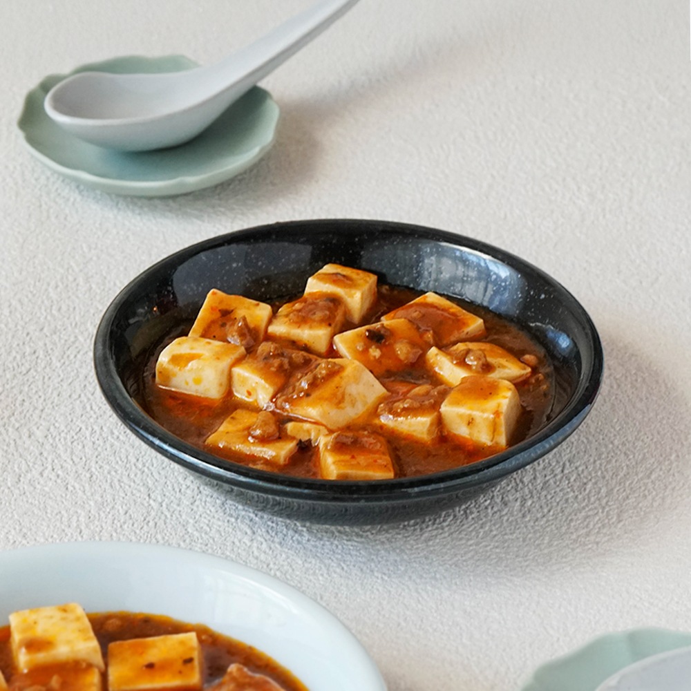 【YAMATSU STANDARD】14cm 深皿 小皿 サラダ 丸皿 プレート 皿 黒 青 ブラック ライトブルー おしゃれ 収納 カフェ食器 シンプル 美濃焼 磁器 ポーセラーツ BPAフリー ギフト 業務用 軽い 日本製