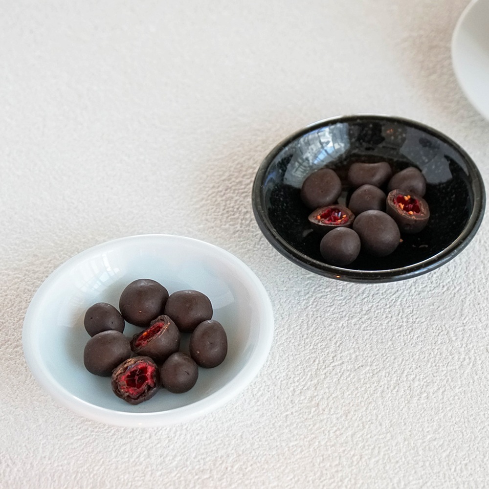 【YAMATSU STANDARD】10cm 深皿 小皿 取り皿 サラダ 丸皿 デザート 皿 黒 青 ブラック ライトブルー おしゃれ 収納 カフェ食器 シンプル 美濃焼 磁器 ポーセラーツ BPAフリー ギフト 業務用 軽い 日本製