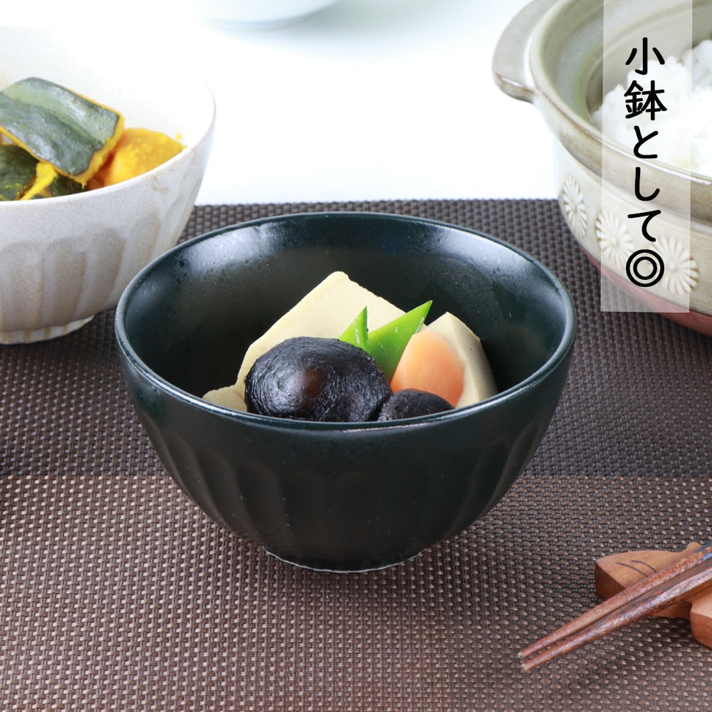 人物　茶碗　幅約12.5㎝　箱付　タニトコ　東さ7-0728① 人物 茶碗 幅約12.5㎝ 箱付 タニトコ 東さ7-0728① 茶碗（小） |