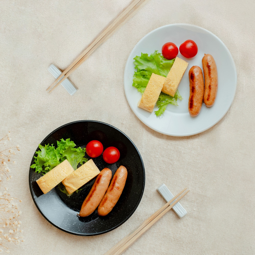 【YAMATSU STANDARD】15cm 浅皿 浅皿 小皿 おやつ皿 デザート皿 サラダ  丸皿 プレート 皿 白 黒  ホワイト ブラック  おしゃれ 収納 カフェ食器 シンプル 美濃焼 磁器 ポーセラーツ BPAフリー ギフト 業務用 軽い 日本製