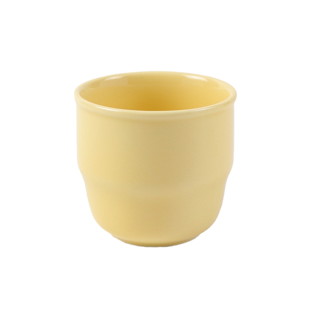 強化磁器【220cc子供用カップ】くぼみがあるからにぎりやすい！