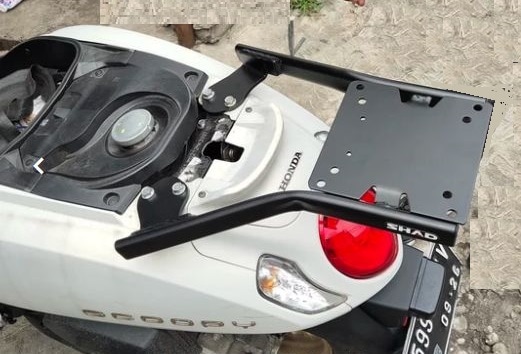 SCOOPY110���ꥢ����ꥢ��SHAD TOP MASTER RACK (BEAT110,SQOOPY110,GENIO110)��HOIBT11ST-E5@