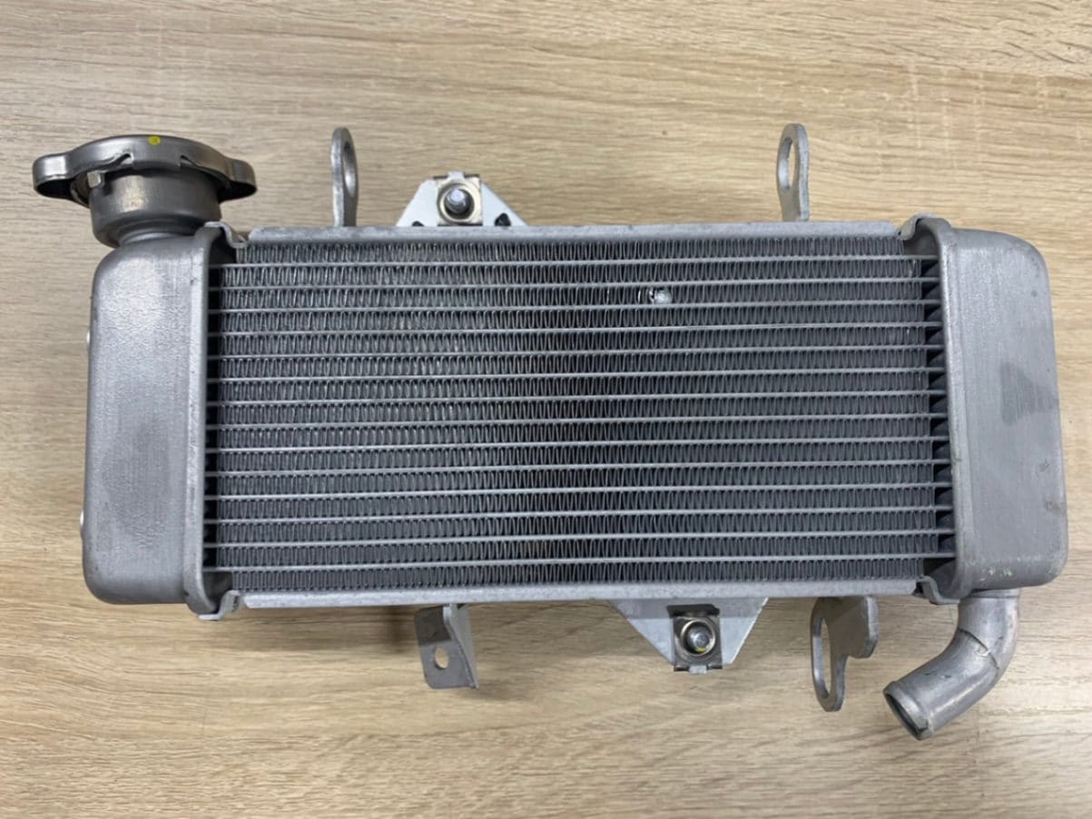 中古 アルファクール ラジエータ ST30 280mm 中古 アルファクール ラジエータ ST30 280mm - メルカリ