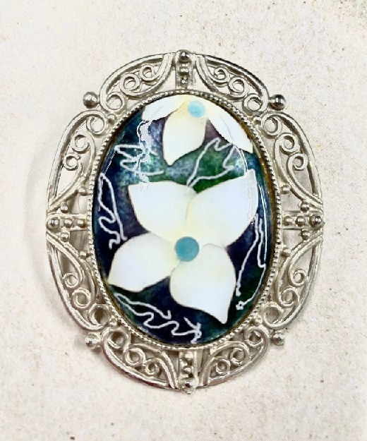 七宝完成品1点もの・特価】 銀色枠ブローチ＆ペンダント（チェ-ン無し