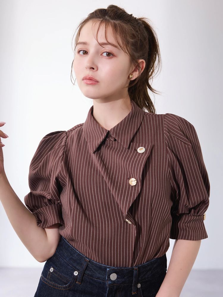 【美品】dazzlinマルチボタンデザインブラウス マルチボタンデザインブラウス（シャツ/ブラウス）｜dazzlin