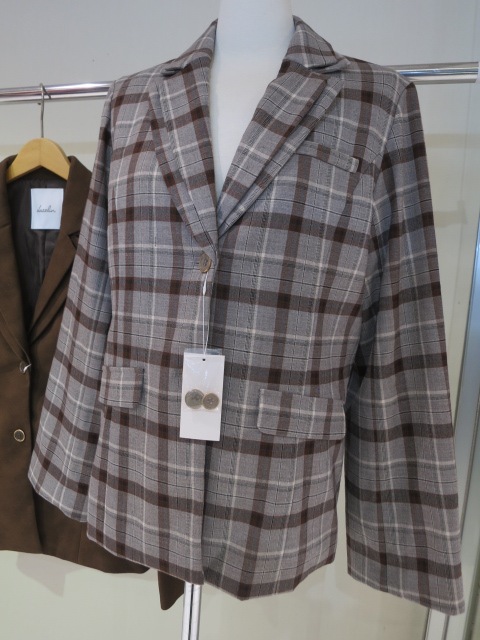 SALE】 dazzlin ダブルカラーテーラージャケット 0225501002|apricot