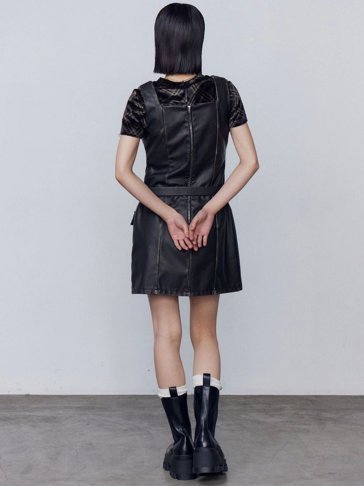 SALE】EMODA アウトポケットフェイクレザーワンピース 0425403504