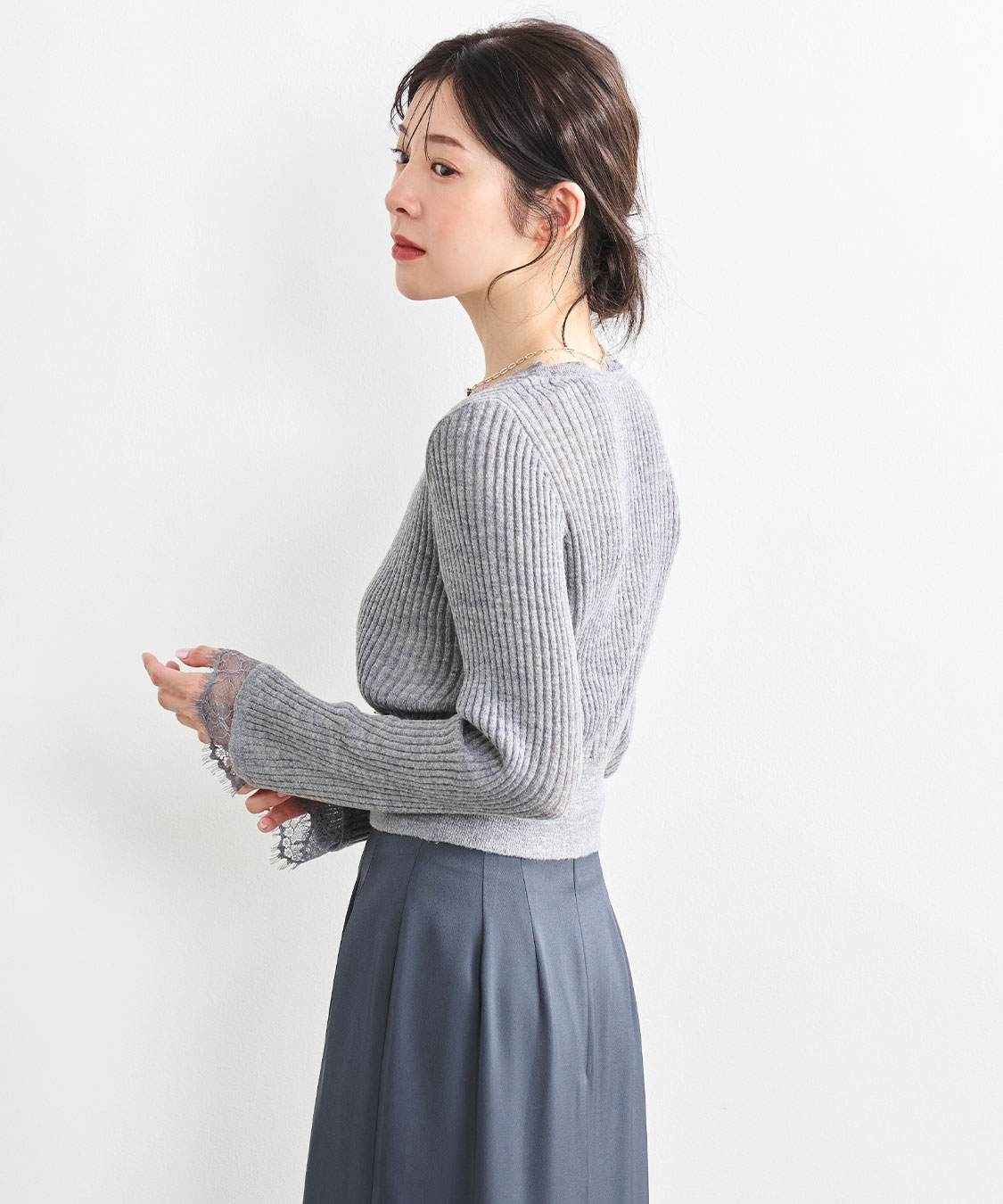 即完 ココディール 新品タグ付 シアーリブレースカーディガン ブラック 即完レア商品 ココディール 新品タグ付 シアーリブレース