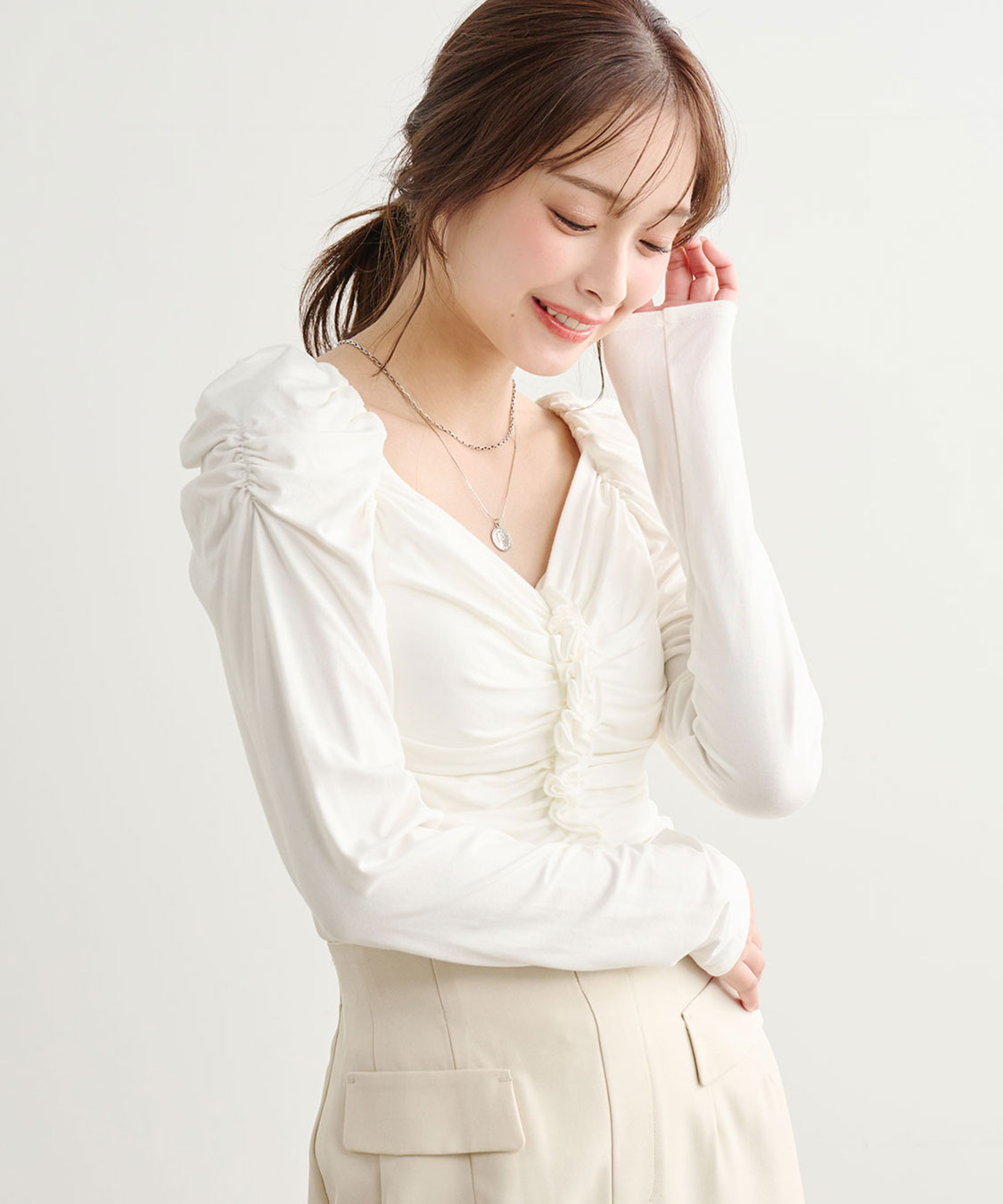【新品未使用】COCODEAL ココディール フリルドレープトップス COCODEAL フリルドレープトップス 76121183|apricot online shop