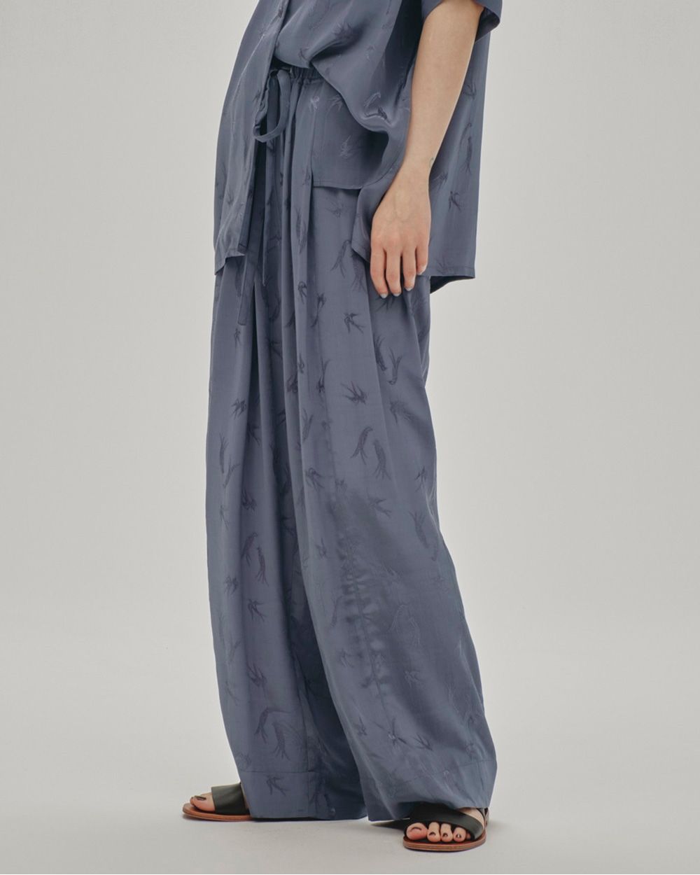 SALE】TODAYFUL Swallow Satin Pants 12510713|apricot online shop