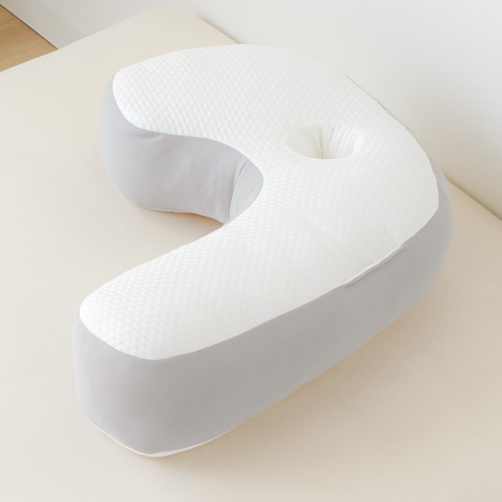 自然な寝自然をキープ！抱き枕としても使える 横向きまくら