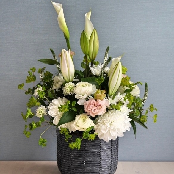 お供えアレンジメントM（籠）