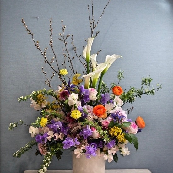 お祝いアレンジメント花2L（ロング）