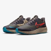 ナイキ Nike エア ズーム ペガサス 39 シールド DO7625-200(ミディアムアッシュ/カーキ/ケイブパープル/ブライトクリムゾン) ランニングシューズ