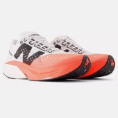 ニューバランス New Balance FuelCell SuperComp Pacerv2 WFCRRCU2B(ホワイト/レッド) レディースランニングシューズ