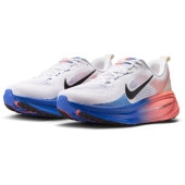 ナイキ Nike ズーム ボメロ 18 HM6803-114(ホワイト/レーサーブルー/アトミックピンク/ブラック) ランニングシューズ