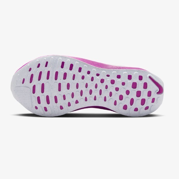 ʥ Nike  ꥢX ե˥ƥ 4 DR2670-108(ۥ磻/ۥåȥե塼/᥿ååɥ֥) ǥ˥󥰥塼