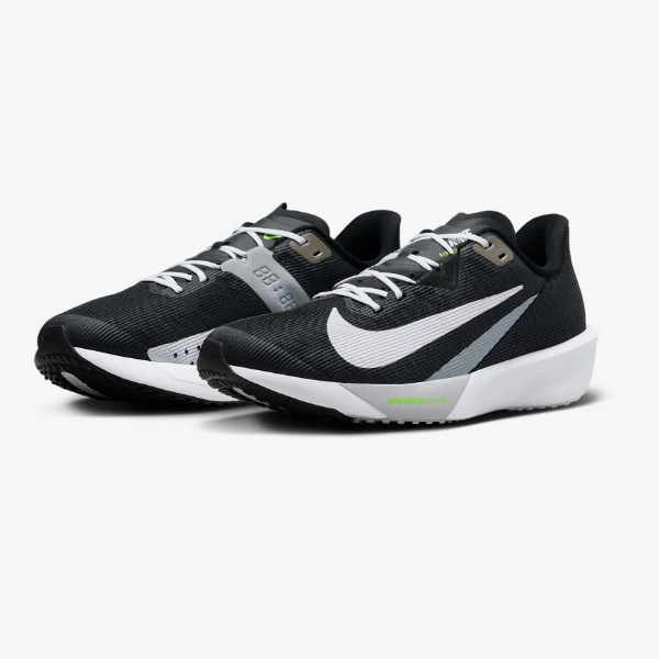 �ʥ��� Nike ���������� �饤�Х� �ե饤 4 FV6040-001(�֥�å�/����ե��졼/�ܥ��/�ۥ磻��) ���˥󥰥��塼��