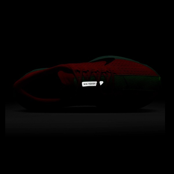 �ʥ��� Nike ������� �ڥ����� �ץ饹 FQ7261-600(�֥饤�ȥ���ॾ��/�饤��֥饹��/�ߥ�ȥե�����/�����֥ѡ��ץ�) ��ǥ��������˥󥰥��塼��