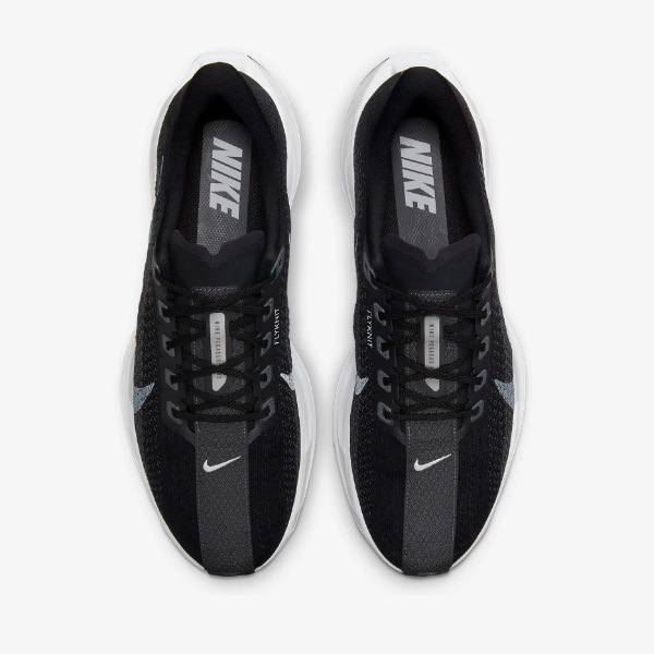 �ʥ��� Nike �ڥ����� �ץ饹 FQ7262-002(�֥�å�/���󥹥饵����/�ۥ磻��/�ԥ奢�ץ���ʥ�) ���˥󥰥��塼��