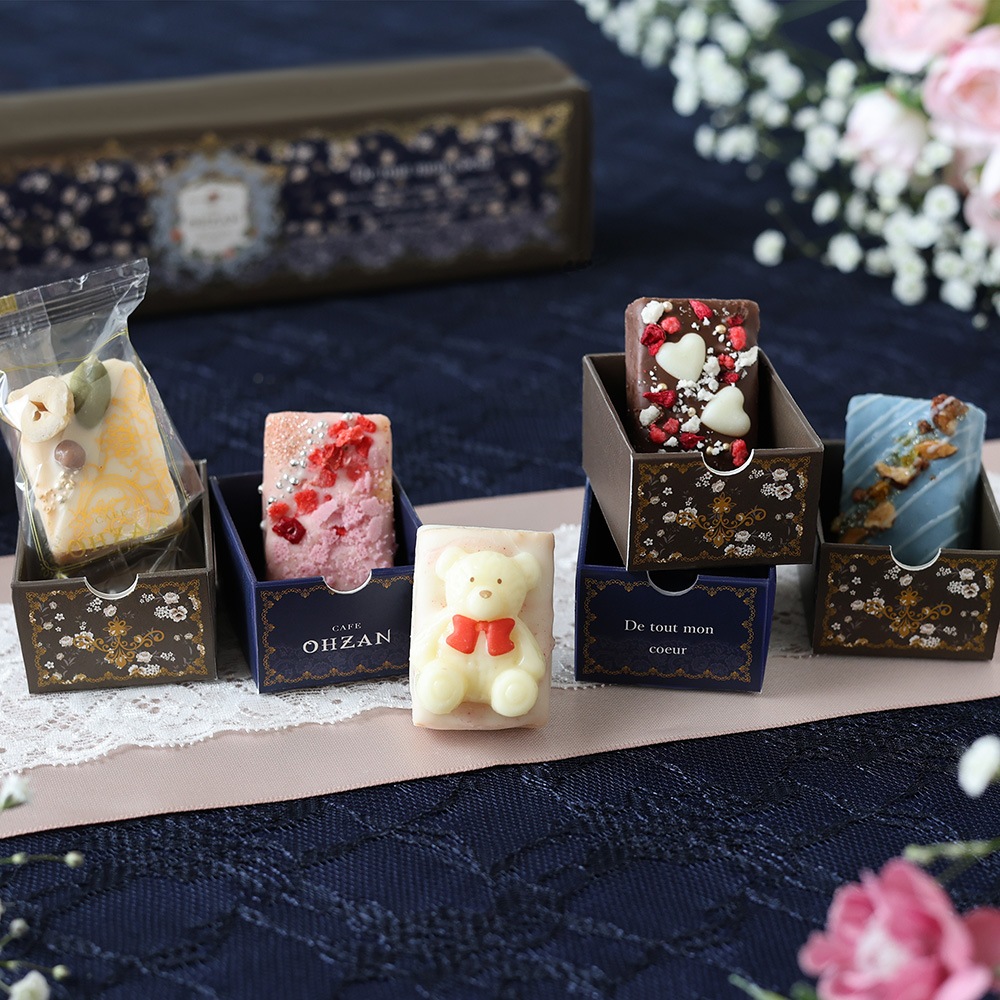 �ڥۥ磻�ȥǡ����꾦�ʡۥ��塼�֥饹��5���� �����꡼