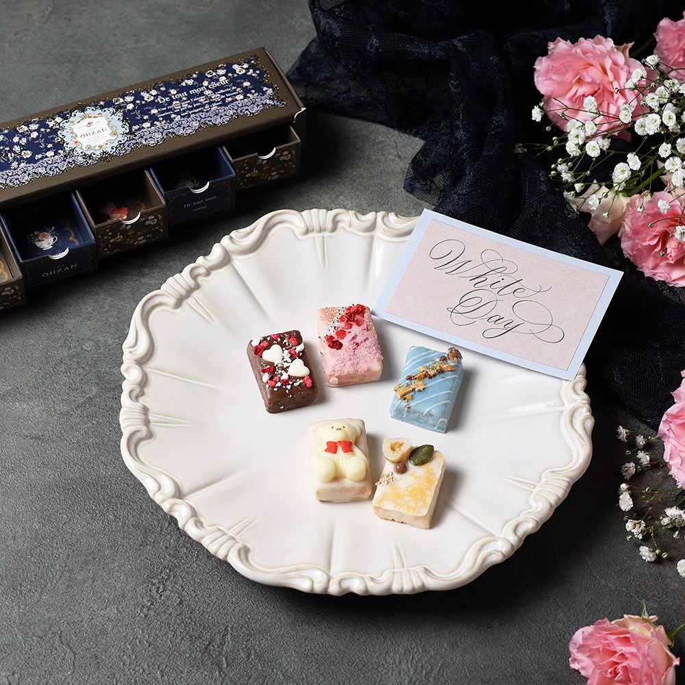 �ڥۥ磻�ȥǡ����꾦�ʡۥ��塼�֥饹��5���� �����꡼