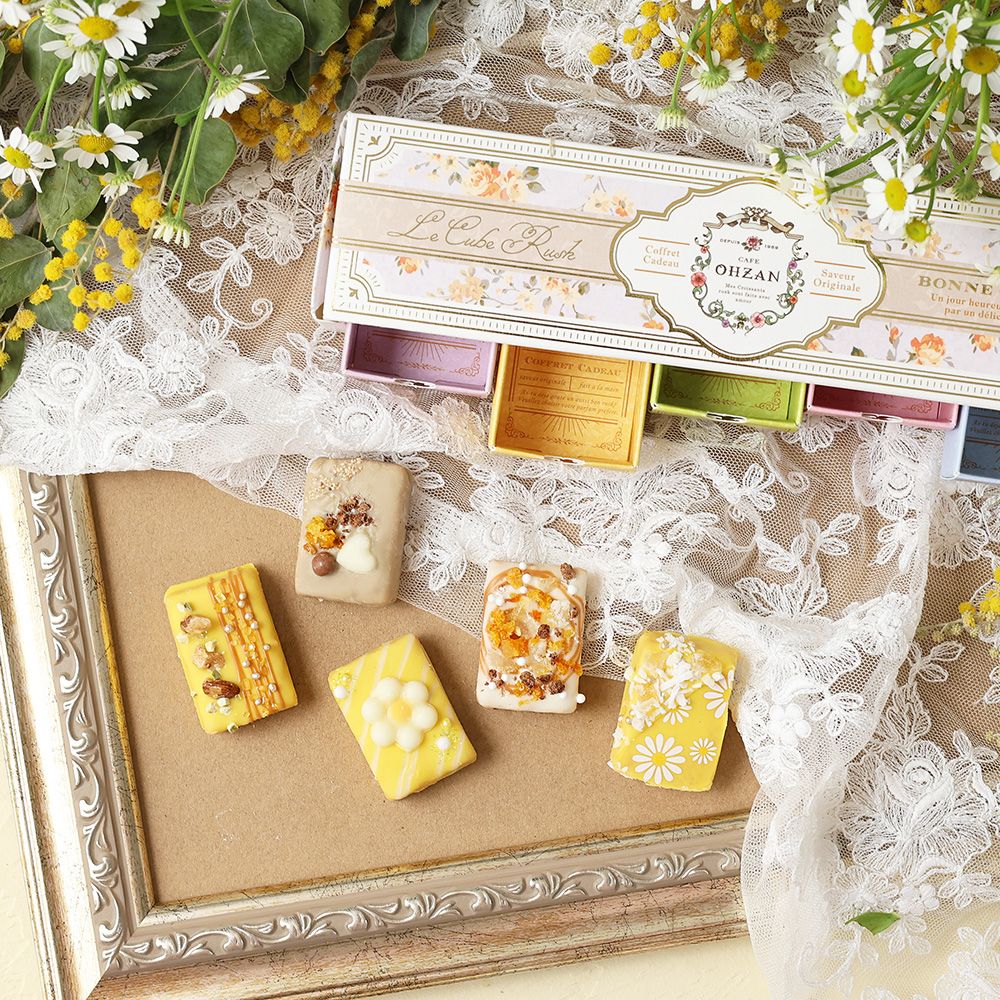 �ڿ��̸���ۥ��塼�֥饹��5���� �ޡ�����å�