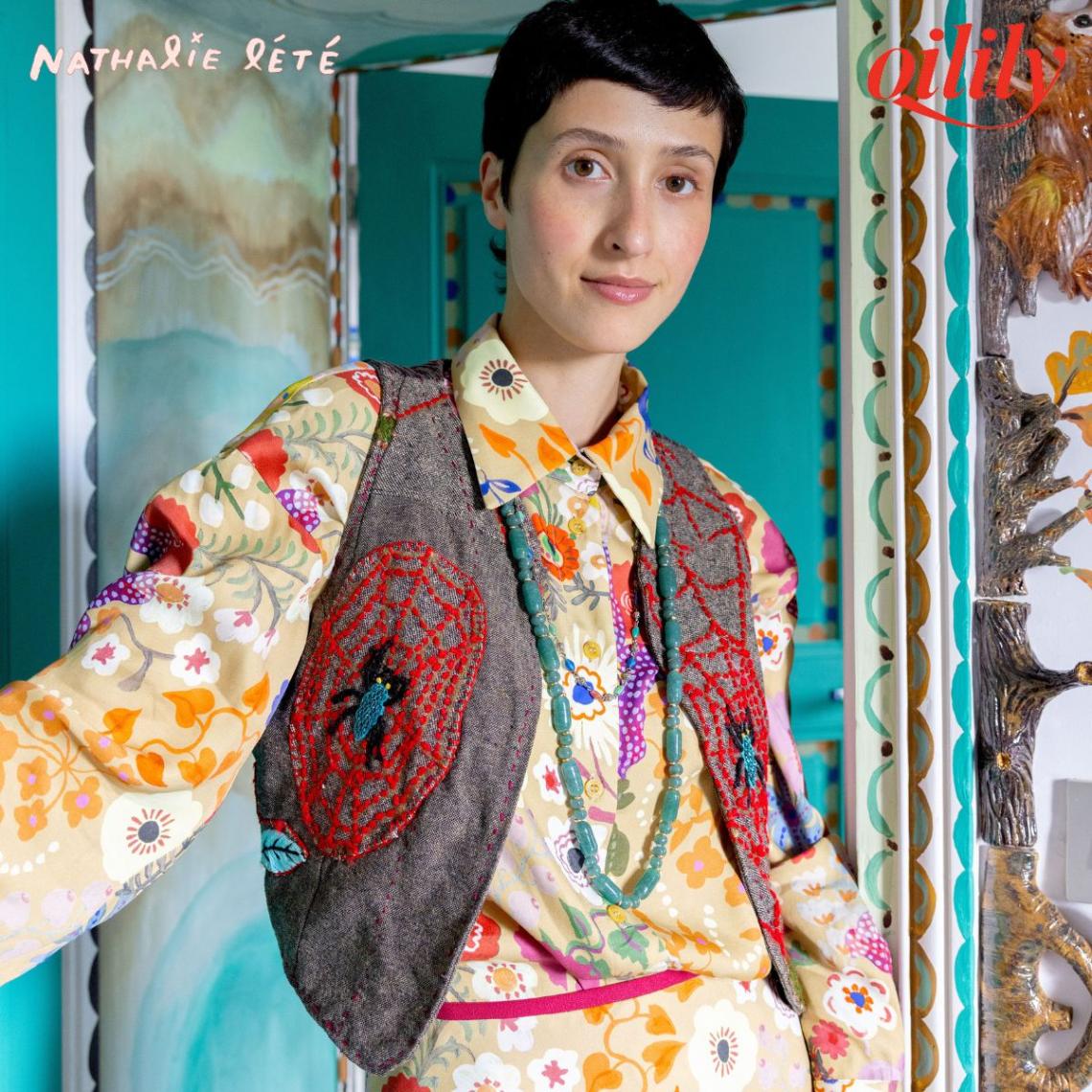 【f25wbl5170】 ブラウス ナタリーレテコラボ Tide Spirits 花柄 ビスコース 【S-L】ネックレス付き