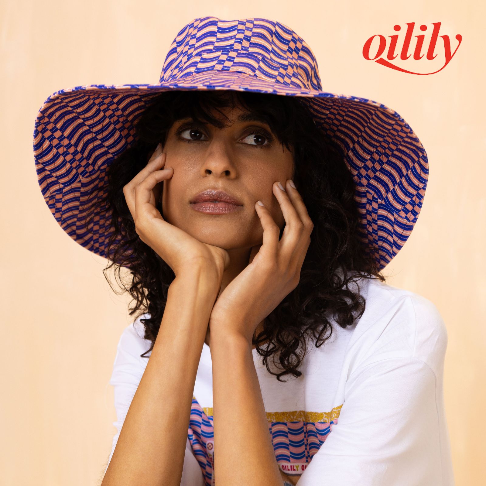 【S26WAC9520】 帽子 サンハット コットン つば広 サムドラプリント 大人フリーサイズ