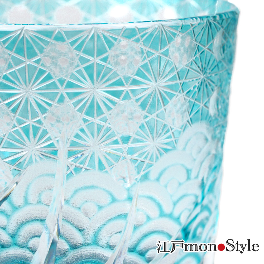 金属製工芸品 エメラルド装飾 ガラスケース入り 1_0f95afadff0e731d6427ce605cf1