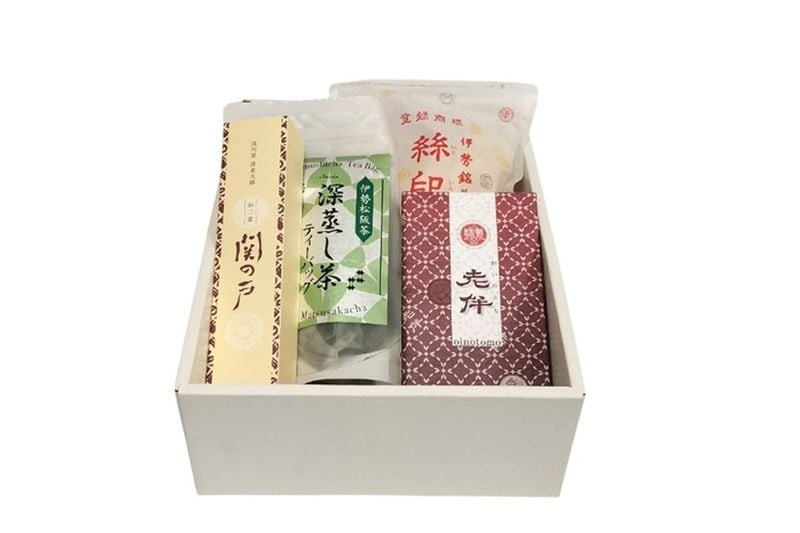 �ڻ��ťƥ饹�۰�������²ۻҤΥ��å�